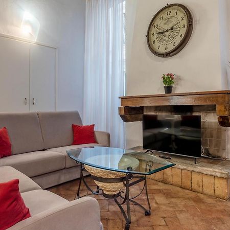 Foro Romano Stylish And Central Apartment Exterior foto