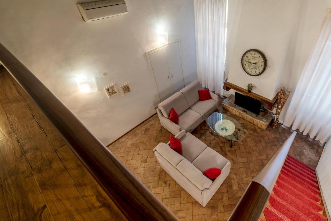 Foro Romano Stylish And Central Apartment Exterior foto